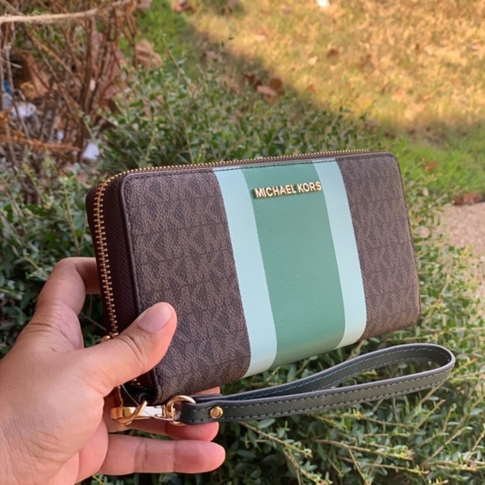 Michael kors jet set large central stripe wallet - Picture 2 of 5